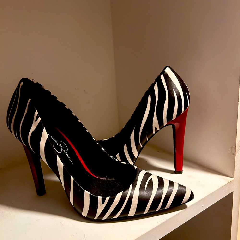 Jessica Simpson Zebra heel